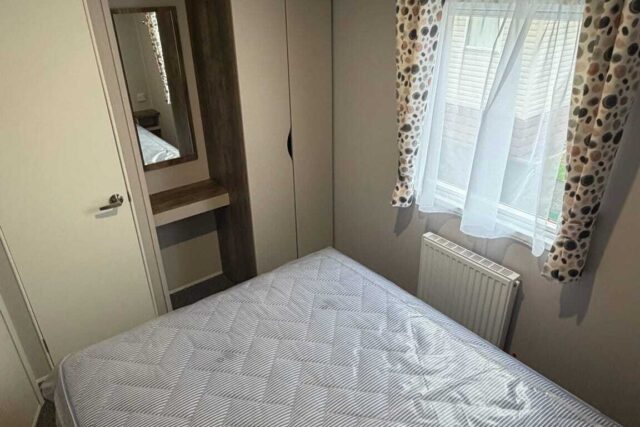 Willerby Malton Master Bedroom 4