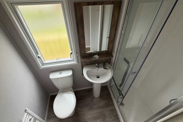Willerby Malton bathroom 2