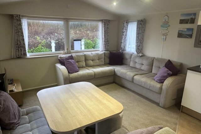 82f94e3b bfb3 41d8 b9d6 1d386620a320