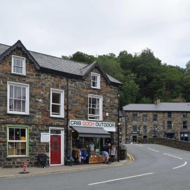 Crib goch outdoor shop
