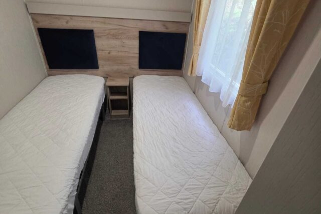 Static 3 Twin Bedroom 2